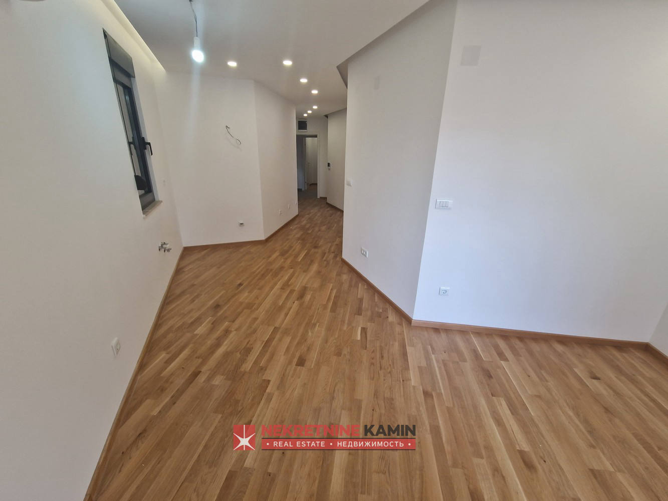Квартира, 1109 м², 363 000$ — FAKTOR
